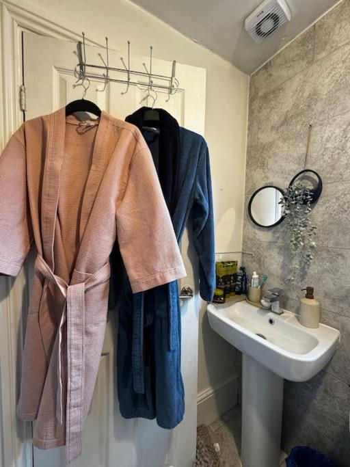 Entire 1Bed Stratford Westfield Apartment London Bagian luar foto